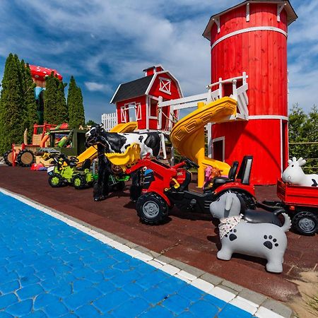Ceprowka Family Friendly Bed & Breakfast เบียลกาตัทร์ชันสกา ภายนอก รูปภาพ