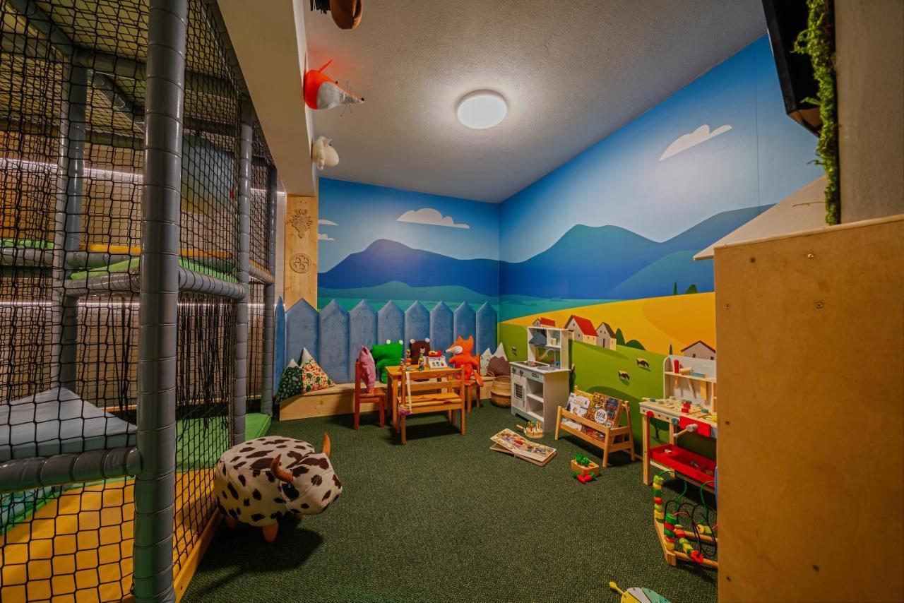 Ceprowka Family Friendly Bed & Breakfast เบียลกาตัทร์ชันสกา ภายนอก รูปภาพ