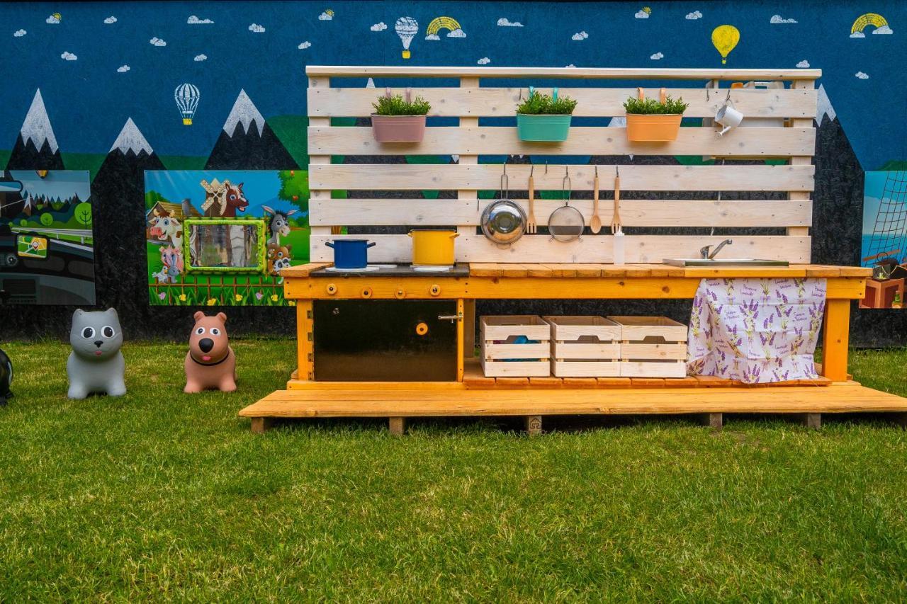 Ceprowka Family Friendly Bed & Breakfast เบียลกาตัทร์ชันสกา ภายนอก รูปภาพ