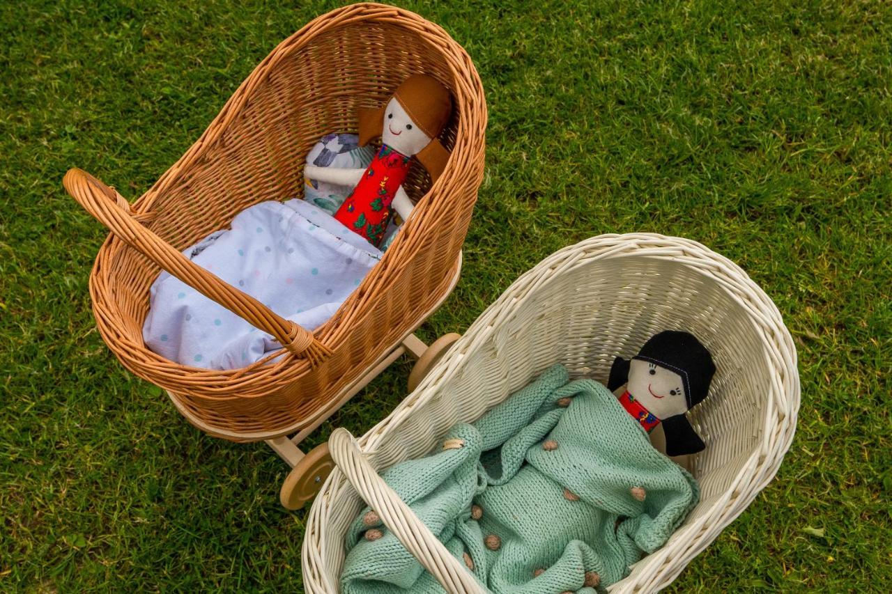 Ceprowka Family Friendly Bed & Breakfast เบียลกาตัทร์ชันสกา ภายนอก รูปภาพ