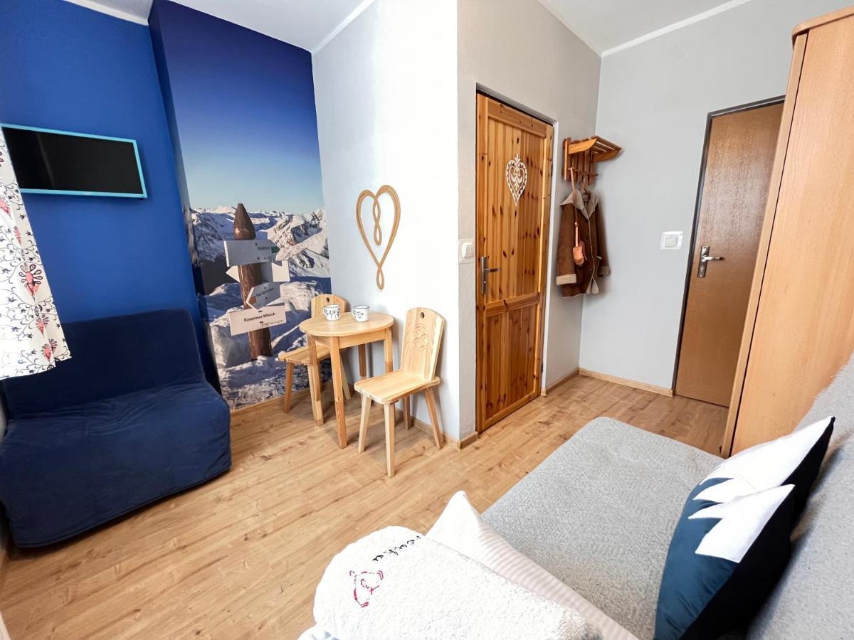 Ceprowka Family Friendly Bed & Breakfast เบียลกาตัทร์ชันสกา ภายนอก รูปภาพ